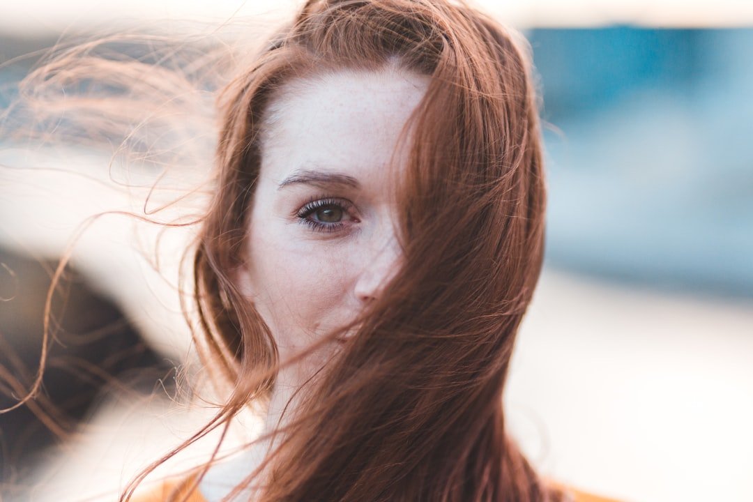 El Secreto para un Cabello Fuerte y Resistente: Consejos Esenciales